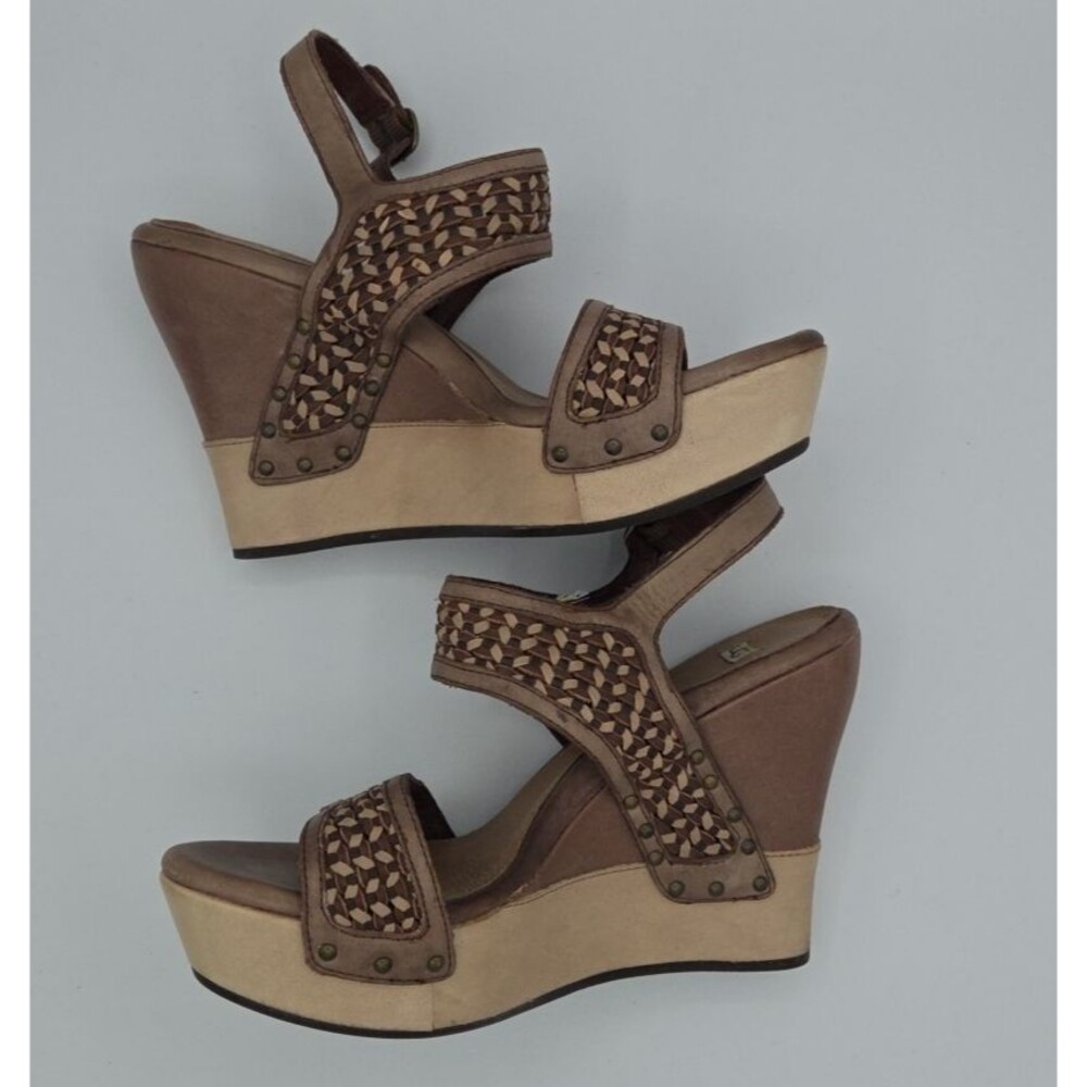 UGG ASSIA CHOCOLATE LEATHER STRAPPY WEDGE HEELS, WOMEN US 7.5/ EUR 38.5 - Picture 8 of 11